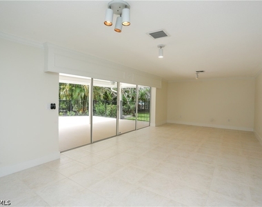 2901 Crayton Road - Photo Thumbnail 34