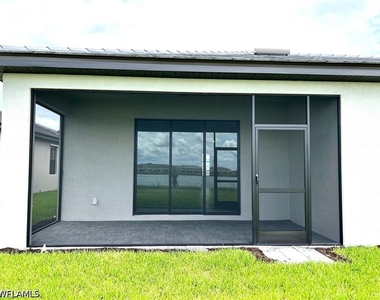 10525 Timber Creek Drive - Photo Thumbnail 15