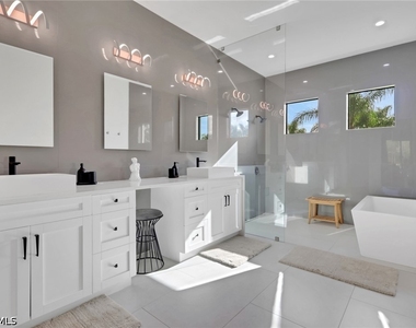 653 23rd Street Sw - Photo Thumbnail 22