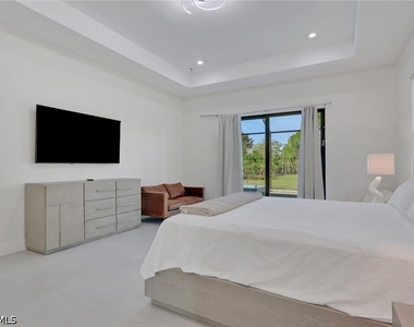 653 23rd Street Sw - Photo Thumbnail 21