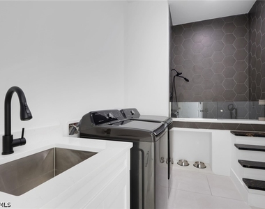 653 23rd Street Sw - Photo Thumbnail 32