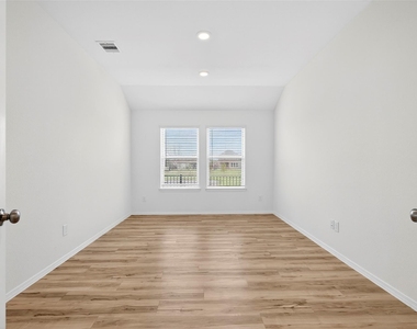 5402 Still Creek Ranch Drive - Photo Thumbnail 22