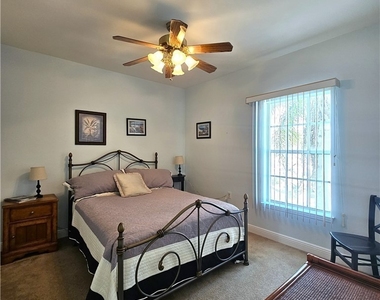 1405 Sweetwater Cove - Photo Thumbnail 9