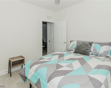 5697 Mayflower Way - Photo Thumbnail 18