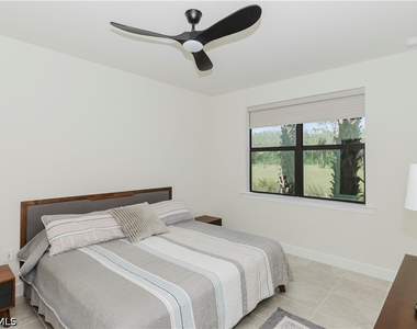 5697 Mayflower Way - Photo Thumbnail 10