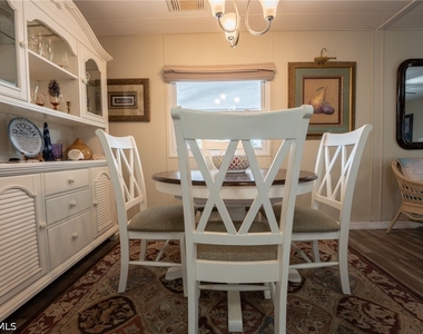 953 Bunker Hill Drive - Photo Thumbnail 9