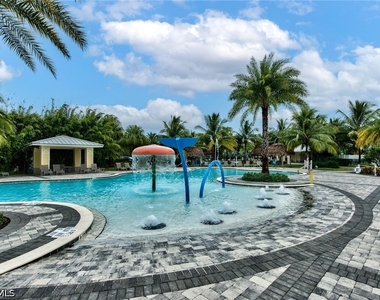 2591 Vine Avenue - Photo Thumbnail 26