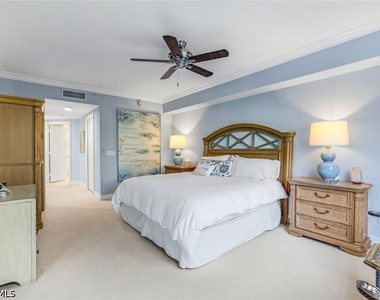 2728 Tiburon Boulevard E - Photo Thumbnail 9