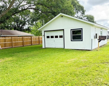 11414 Sralla Road - Photo Thumbnail 1