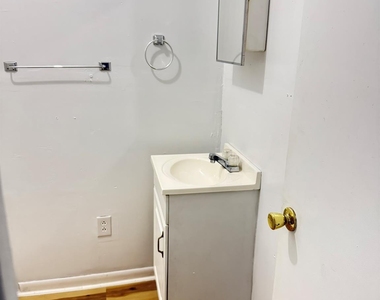 11414 Sralla Road - Photo Thumbnail 7