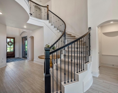 171 Gray Pine Grove Way - Photo Thumbnail 6