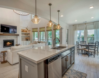 171 Gray Pine Grove Way - Photo Thumbnail 14