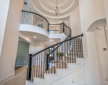 171 Gray Pine Grove Way - Photo Thumbnail 7