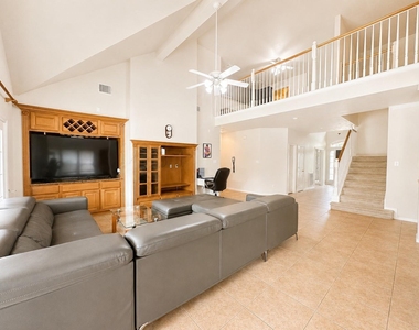 12506 Aliso Bend Lane - Photo Thumbnail 3