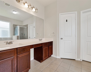 25018 Diamond Ranch Dr - Photo Thumbnail 39