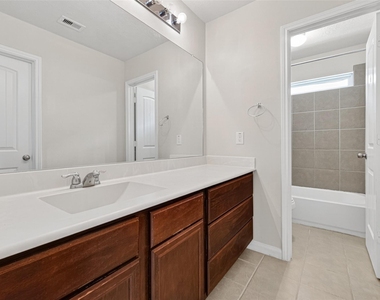 25018 Diamond Ranch Dr - Photo Thumbnail 33