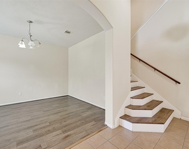 25018 Diamond Ranch Dr - Photo Thumbnail 7