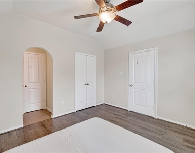 25018 Diamond Ranch Dr - Photo Thumbnail 30