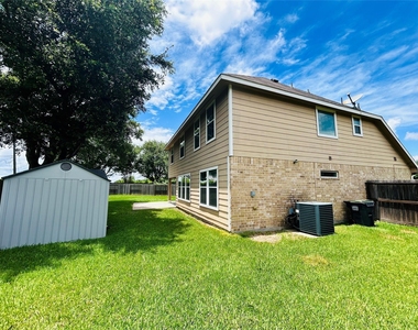 2306 Emerald Stone Court - Photo Thumbnail 19