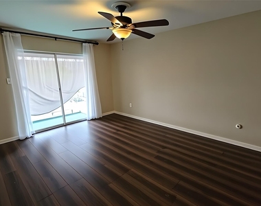 7400 Bellerive Drive - Photo Thumbnail 10