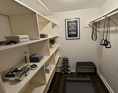 7400 Bellerive Drive - Photo Thumbnail 11