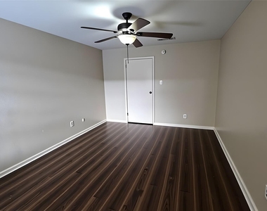 7400 Bellerive Drive - Photo Thumbnail 17