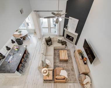 7111 Pondhawk Drive - Photo Thumbnail 14