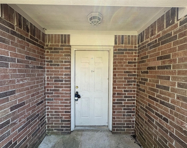 16324 Sun View - Photo Thumbnail 2