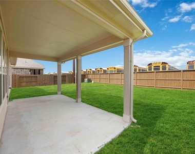 7627 Coral Key Drive - Photo Thumbnail 22