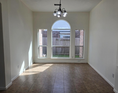23827 Wispy Way - Photo Thumbnail 9