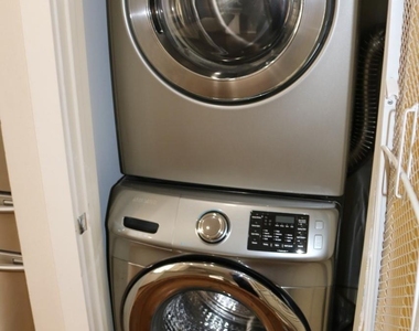 1046 W 25th Street - Photo Thumbnail 23