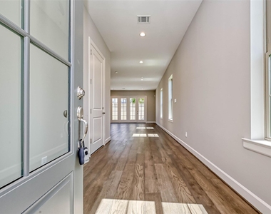 1908 Carrollton Mill Drive - Photo Thumbnail 4