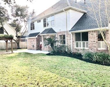5711 Silver Bay Court - Photo Thumbnail 47