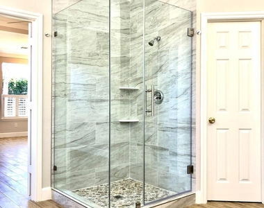 5711 Silver Bay Court - Photo Thumbnail 21