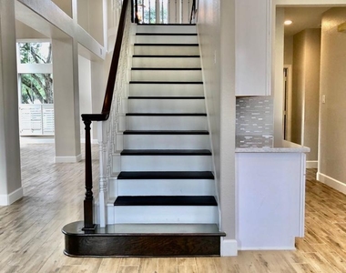 5711 Silver Bay Court - Photo Thumbnail 22