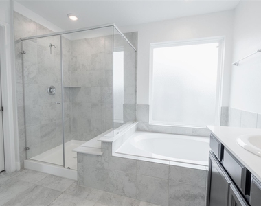 24207 Asher Hollow Lane - Photo Thumbnail 11
