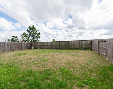 24207 Asher Hollow Lane - Photo Thumbnail 16