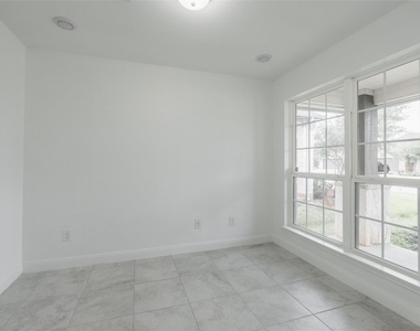 24207 Asher Hollow Lane - Photo Thumbnail 15