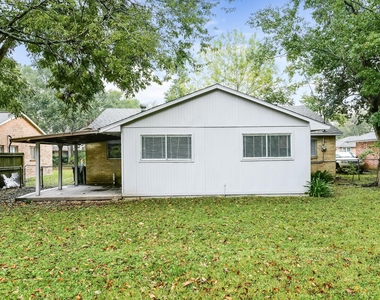 5721 Melanite Street - Photo Thumbnail 17