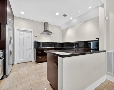 3027 Bissonnet Street - Photo Thumbnail 20