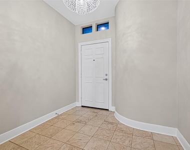 3027 Bissonnet Street - Photo Thumbnail 1
