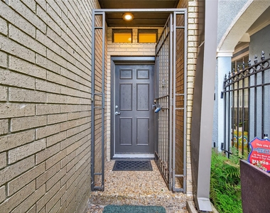 3027 Bissonnet Street - Photo Thumbnail 12