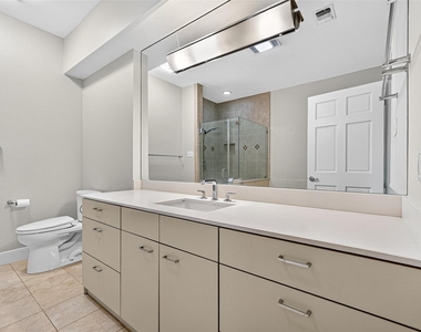 3027 Bissonnet Street - Photo Thumbnail 30