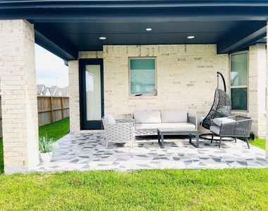 27039 Flower Isle Lane - Photo Thumbnail 22