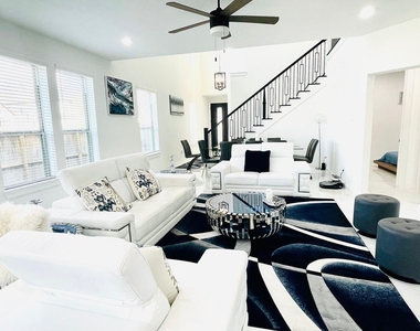 27039 Flower Isle Lane - Photo Thumbnail 3