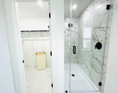 27039 Flower Isle Lane - Photo Thumbnail 17