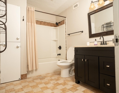 823 S Water Street - Photo Thumbnail 10