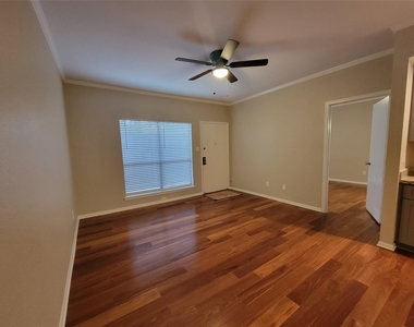 5711 Sugar Hill Drive - Photo Thumbnail 7