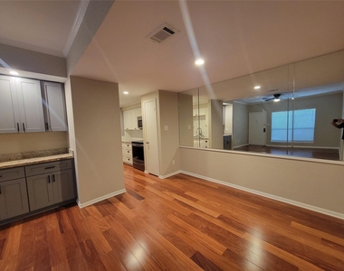 5711 Sugar Hill Drive - Photo Thumbnail 9