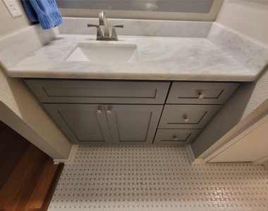 5711 Sugar Hill Drive - Photo Thumbnail 22